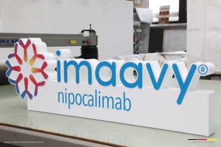 imaavy - 3D-Aufsteller aus Styrodur und bedrucktem Forex