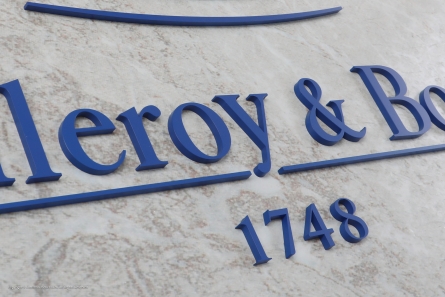 Villeroy & Boch - 3D-Buchstaben aus lackiertem Acrylglas