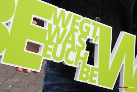 BEWEGT - Handhelds aus leichtem PVC (Forex)