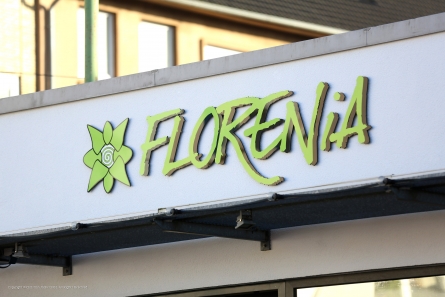 FLORENIA - Aussenreklame
