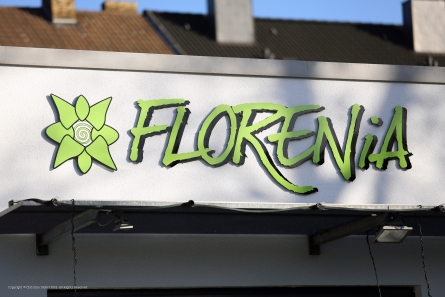FLORENIA - Aussenreklame