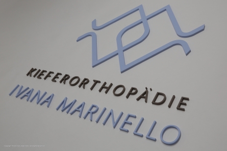 Kieferorthopädie Marinello - 3D Schriftzüge