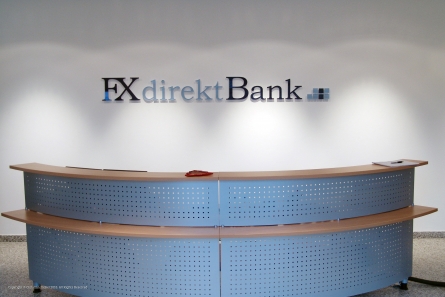 FX direkt Bank - Wandlogo