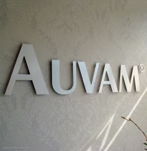 AUVAM Wandlogo