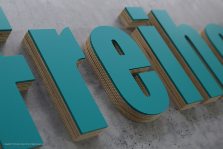 Freiherr - Ausgefallenes 3D-Logo