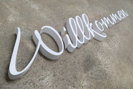 3D Schriftzug aus Kömacel (PVC).