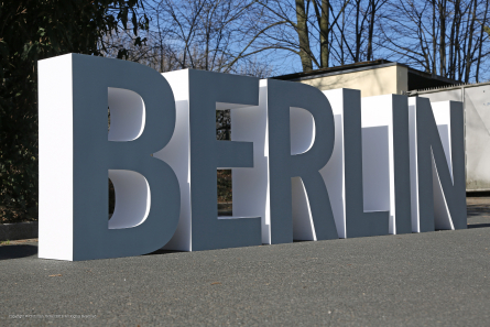 BERLIN in XXL - stehende Buchstaben - Direkt vom Hersteller