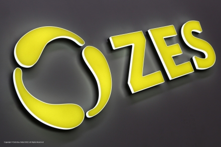 ZES - Vollacryl-Leuchtbuchstaben