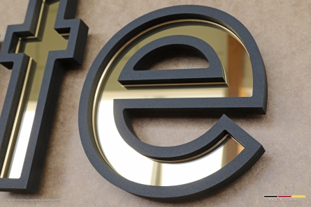 graute - Spiegel-Buchstaben in goldener Optik