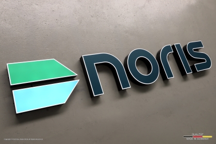 NORIS - Beleuchtete Messebuchstaben