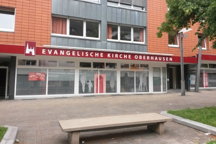 Ev. Kirche Oberhausen - Schildanlage