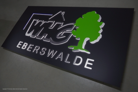 WHG - Leuchtkasten mit Buchstaben in Edelstahl-Optik