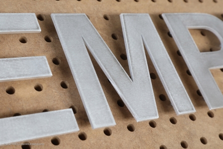 EMPFANG - Buchstaben aus Aluminium