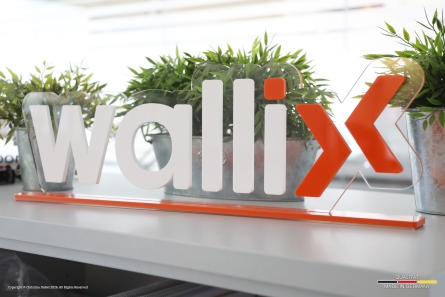 wallix - 3D-Tischaufsteller aus Acrylox und Acrylglas