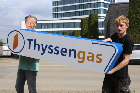 Thyssengas - Handheld und Aufsteller aus leichtem Schaumstoff