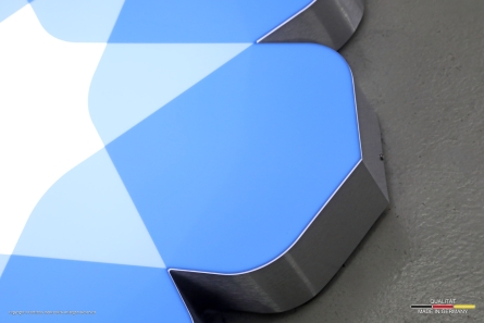 INAIA - Beleuchtetes Firmenlogo als Profil 6 Frontleuchter