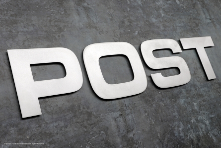 POST - Rustikale Industrie-Buchstaben aus Aluminium