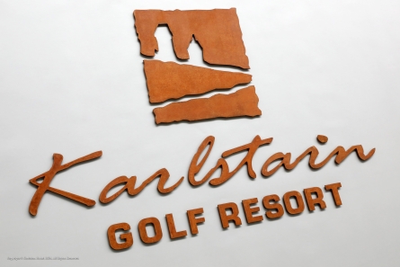 Cortenstahl-Logo für Golf Resort.