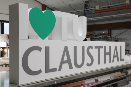 I LOVE TU CLAUSTHAL - XXL Aufsteller aus Styropor