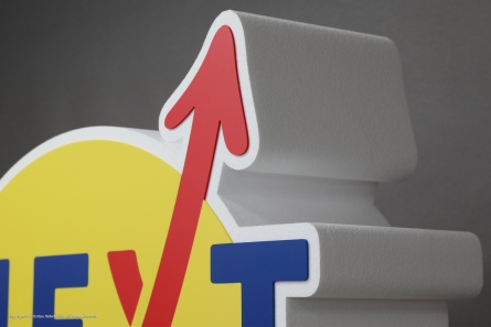 NEXT LEVEL - Stehendes Logo für ein Event