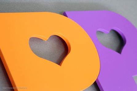 HIPP - Markenlogo aus Acrylglas