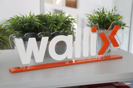 wallix - 3D-Tischaufsteller aus Acrylox und Acrylglas