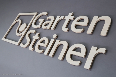 Steiner - Garten und Landschaftsbau Logo aus Holz