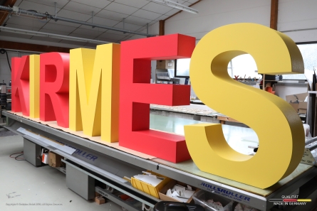 KIRMES - Stehende XXL Buchstaben aus EPS und PVC