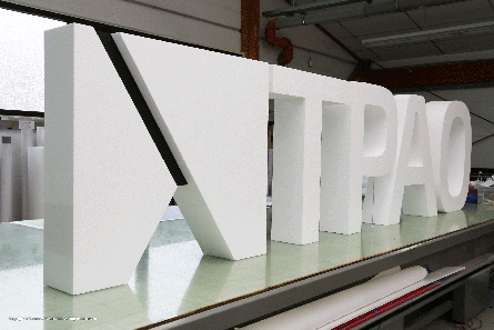 NTPAO - Stehende Styroporbuchstaben für einen kieferorthopädischen Kongress