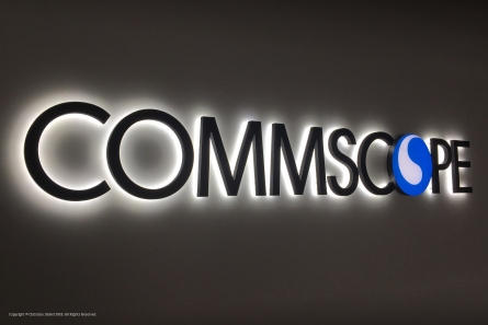 COMMSCOPE - Leuchtbuchstaben - Made in Germany
