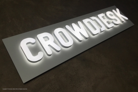 CROWDDESK - Hochwertige Leuchtreklame - Direkt vom Hersteller