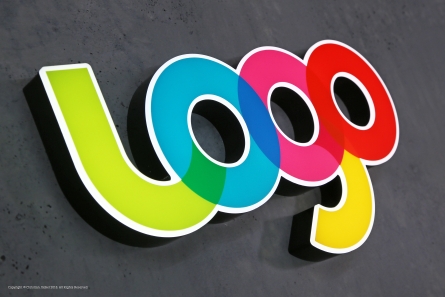 LOGO - Mehrfarbig bedruckte Leuchtbuchstaben