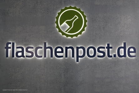 flaschenpost.de - Ausgefallene Leuchtreklame