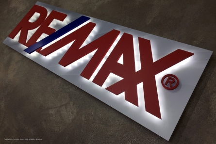 REMAX
