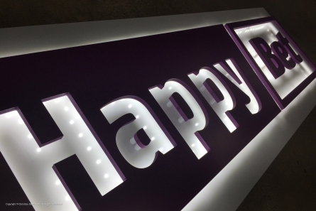 Happy Bet - Leuchtwerbung direkt vom Hersteller