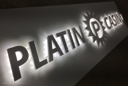 Platin Casino - Leuchtreklame direkt vom Hersteller