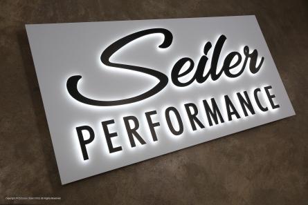 Seiler Performance - 3D-Lichtwerbung - Direkt vom Hersteller