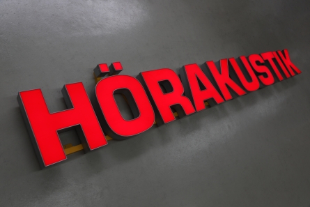 HÖRAKUSTIK - Profil 5 Leuchtbuchstaben mit roter LED Beleuchtung