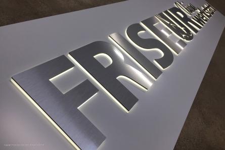 Friseur Viviens Werkstatt - 3D-Lichtwerbung