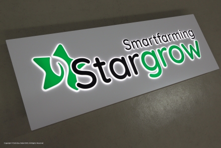 Stargrow - Leuchtreklame für Handyladen