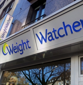 Weight Watchers - Lichtwerbung mit verschiedenen Leuchtkästen