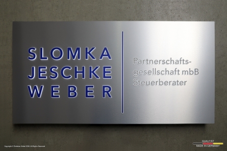 Leuchtreklame für eine Steuerkanzlei