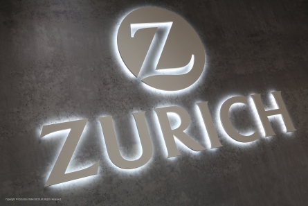 ZURICH - Lichtwerbung mit PVC Leuchtbuchstaben