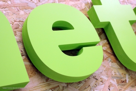 netwings - 3D-Buchstaben aus lackiertem PVC