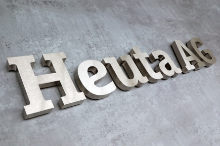 Heuta AG - Edelstahl Fassadenbuchstaben (Profil 01)