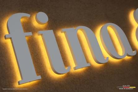 fina & liv - Hochwertige Leuchtbuchstaben aus Edelstahl