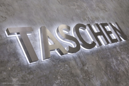 TASCHEN - Profil 3 Premium Leuchtbuchstaben aus Edelstahl