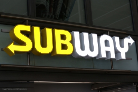 SUBWAY - Profil 4 Leuchtbuchstaben