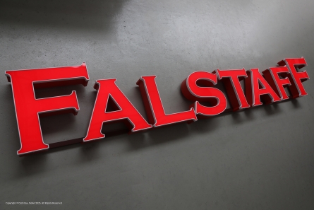 FALSTAFF - Beleuchtete Buchstaben für die Fassade (Profil 5)