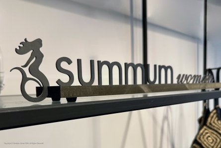 summun - Rustikale Tischaufsteller aus Cortenstahl und MDF
